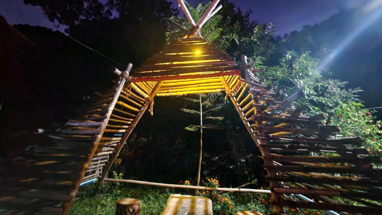 Hobo Huts By The Riverside Panuanaula Bagian luar foto